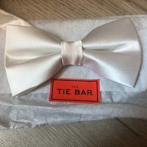 NWT Solid Satin White Bow Tie - The Tie Bar